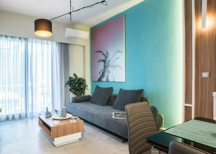 Mediterranean Luxury Apartment